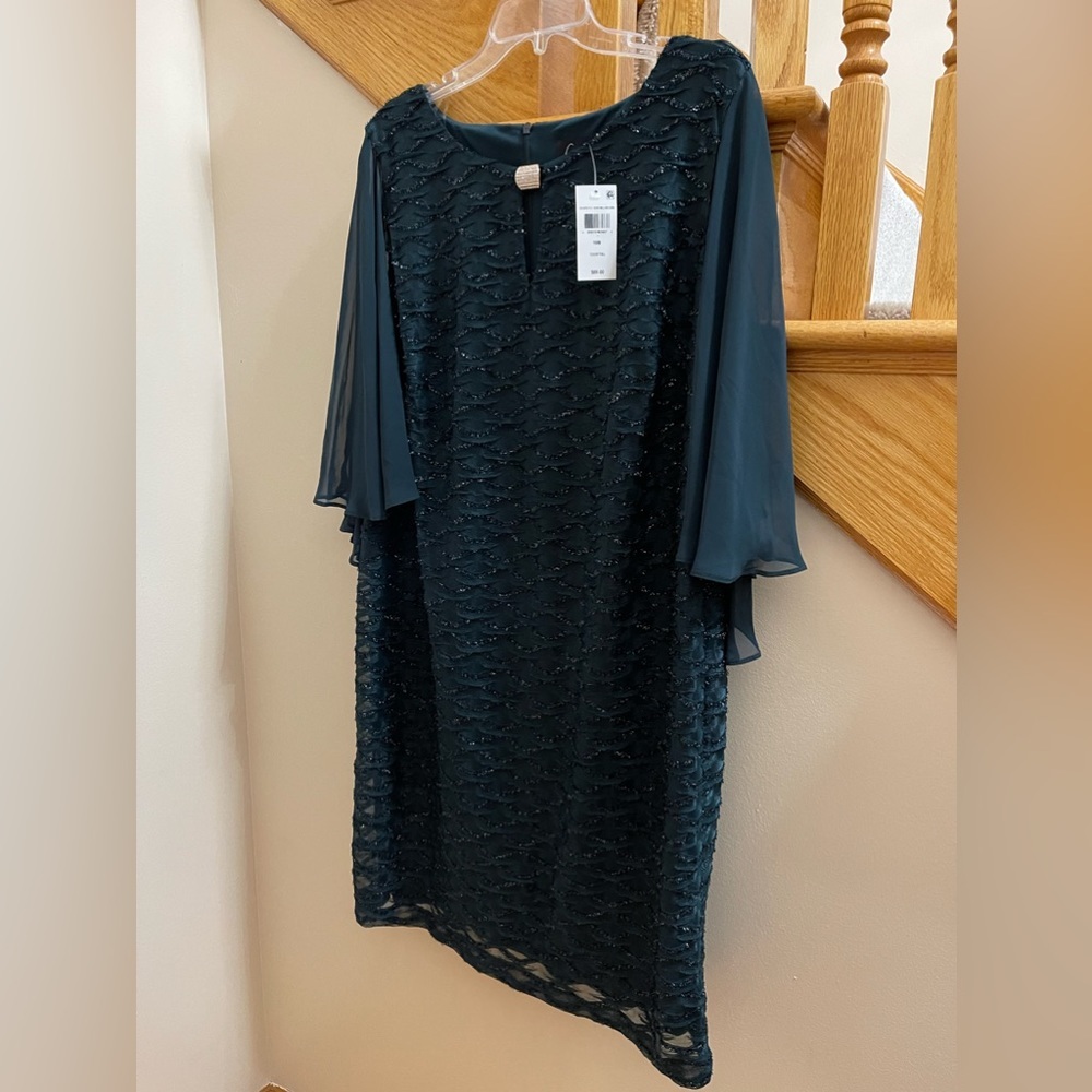Women’s Formal Dress Plus Size 16W Dark Green Connected Apparel Sequin Cape NWT - Picture 5 of 14